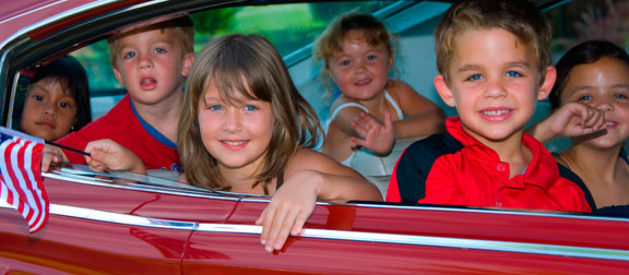 http://www.ccmcnet.com/wp-content/uploads/2011/06/kids-in-car-1.jpg